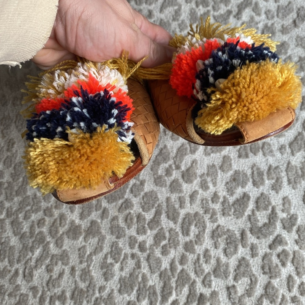 Cleobella Handmade Pom Pom Leather Multicolored Sandal Slides, size 38/US 8 - Picture 3 of 8